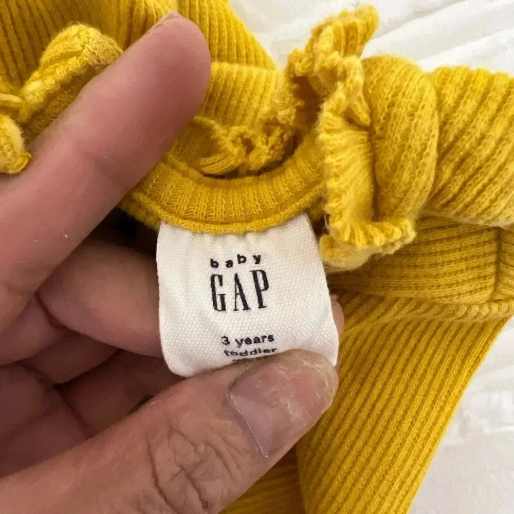 GAP Baby Shirt Size 3Y